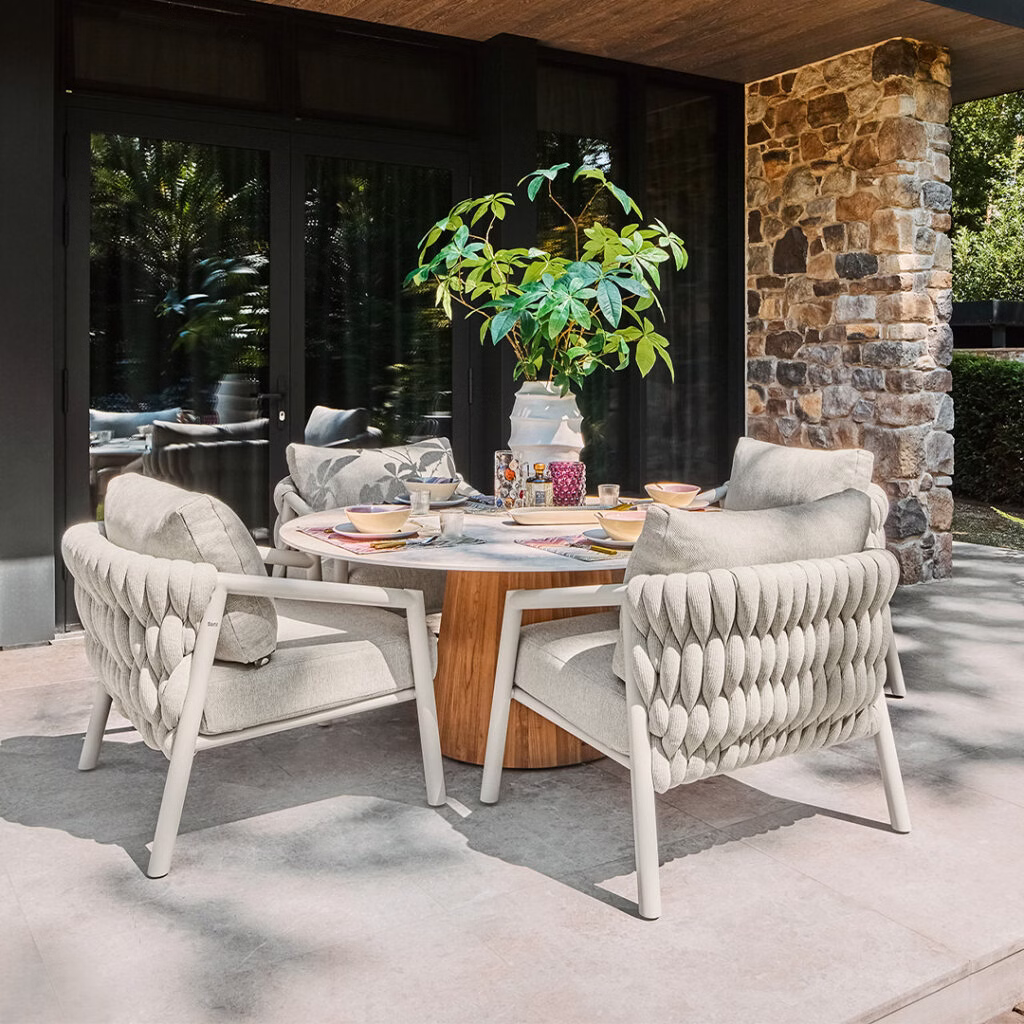 Outdoor lifestyle banner